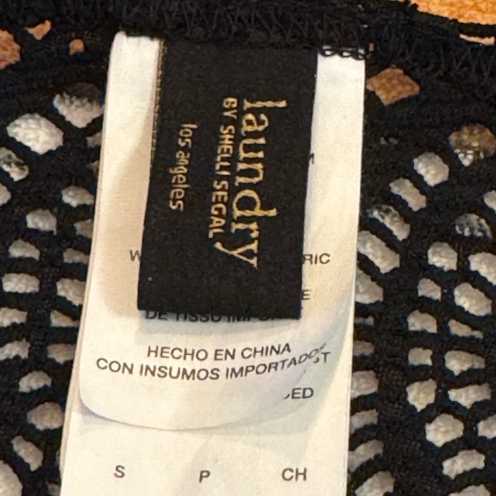 Laundry By Shelli Segal Black Crochet Swim Coverup - Picture 5 of 6